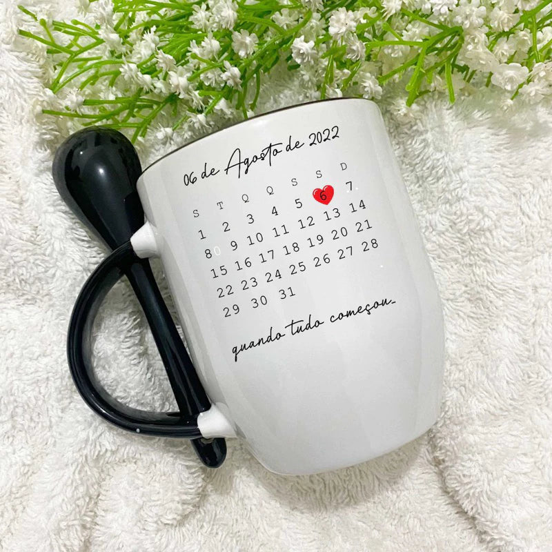 Caneca Personalizada com Calendário e Foto